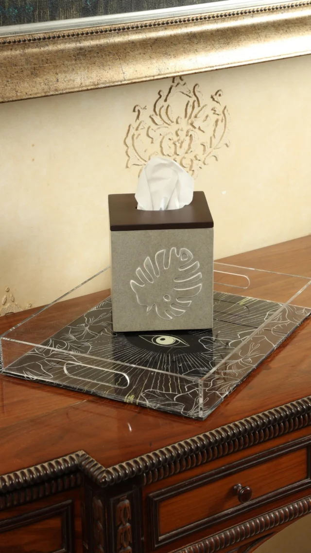 Introducing our Tissue Box Holder, pretty and functional, these tissue holders can match any décor.

#binasohaildesignstudio #bsds #uae #dubai #interior #luxefurniture  #homedecor #tissueboxholders #homeaccessories #modernelegance

[ bina sohail design studio, bsds, UAE, dubai, tissue box holders, tossue box, home accessories ]